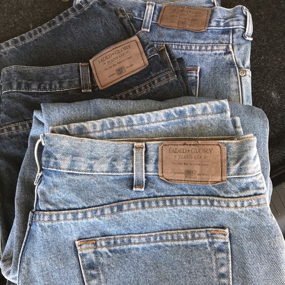 Faded Glory Jeans Co. 1972. Relaxed 42 X 30 - Picture 2 of 6